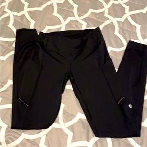 Lululemon size 4